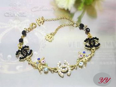 Bracciale Chanel Modello 242